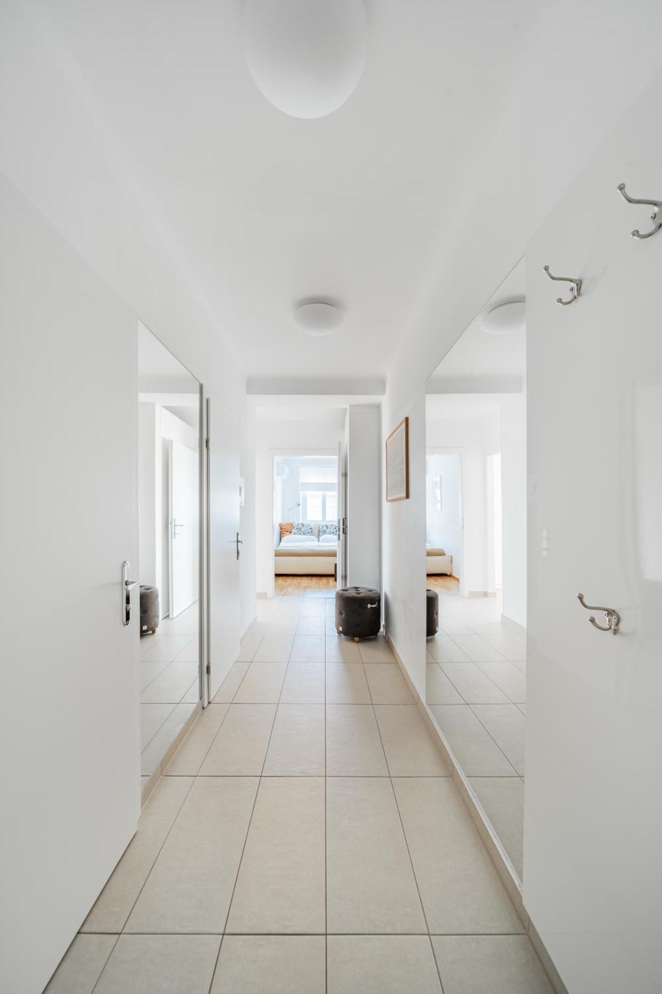 וינה Central 60M2 Suite 10 Min Walk From Main Station מראה חיצוני תמונה
