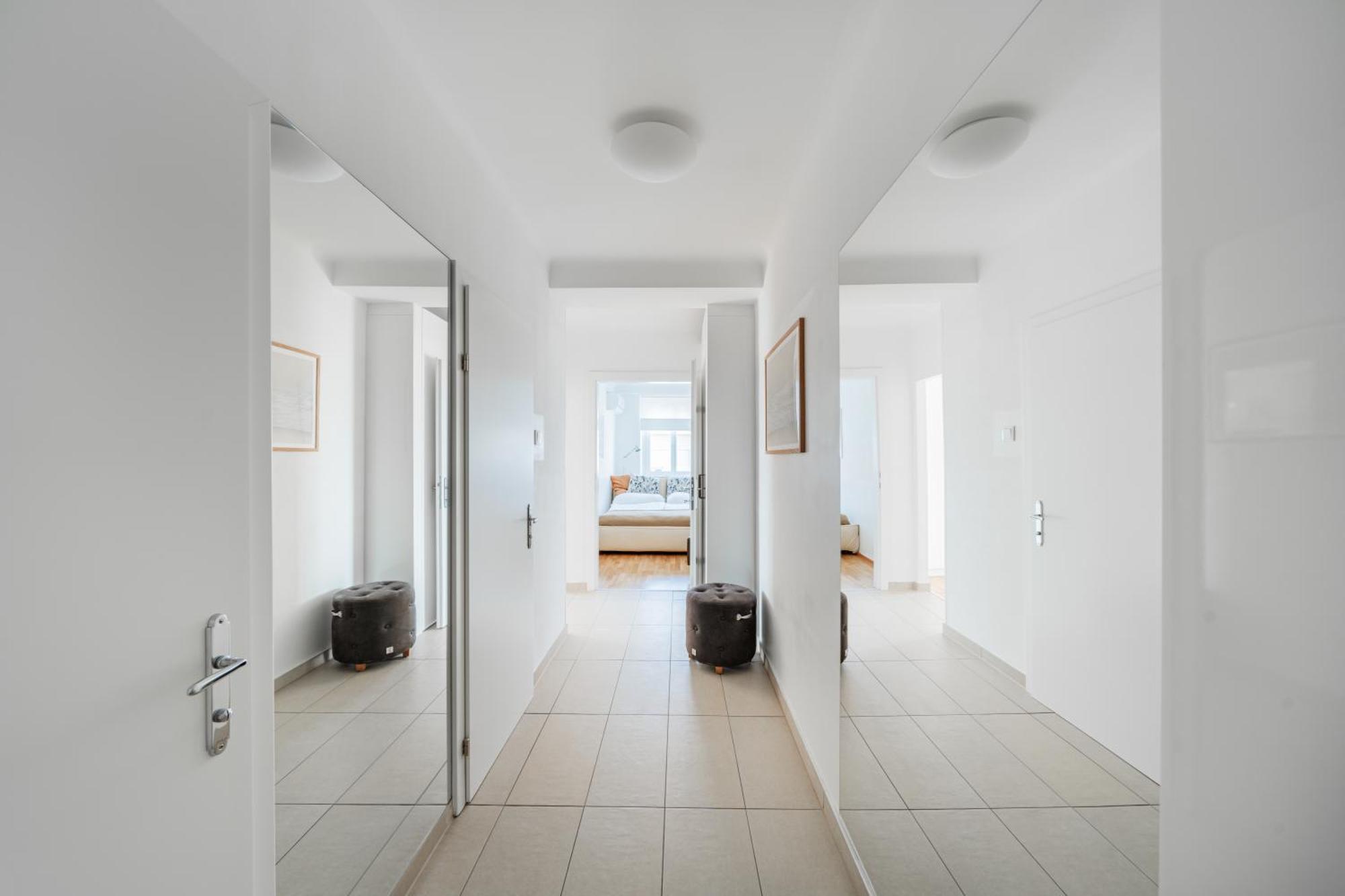 וינה Central 60M2 Suite 10 Min Walk From Main Station מראה חיצוני תמונה